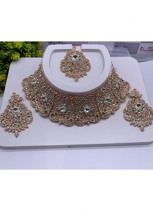 Alloy Rose Gold Stone Studded Necklace Set